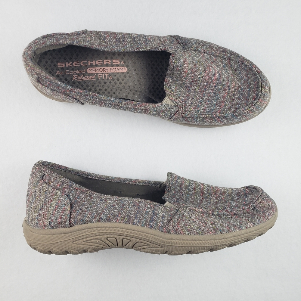 Skechers Like New Air Cooled Memory Foam Relaxed Fit Slip On Sneakers Women 6.5